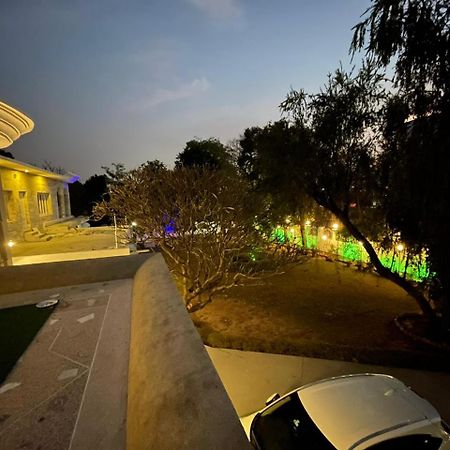 Laca Sa Lodge Opp Canturus Mall Islamabad Luaran gambar