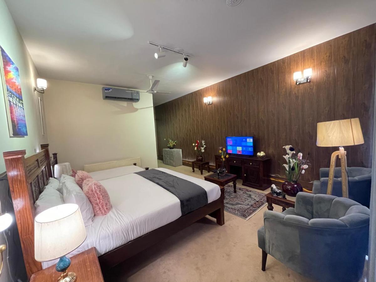 Laca Sa Lodge Opp Canturus Mall Islamabad Luaran gambar