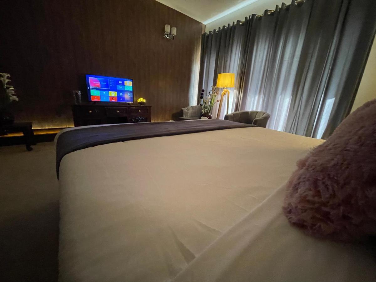 Laca Sa Lodge Opp Canturus Mall Islamabad Luaran gambar