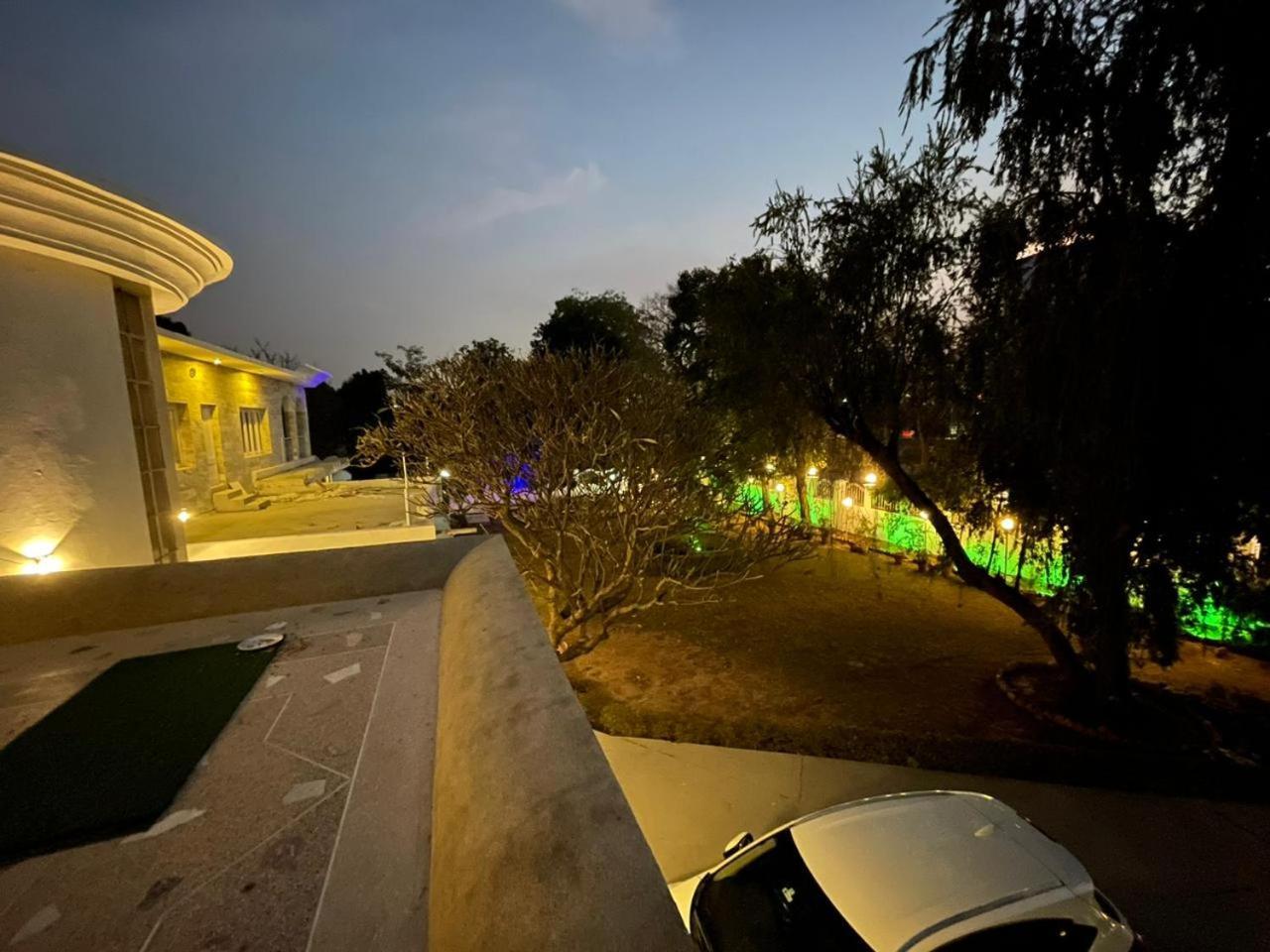 Laca Sa Lodge Opp Canturus Mall Islamabad Luaran gambar
